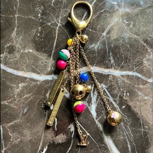 Authentic Louis Vuitton bag charm / key ring -Gold / Multi- Great condition 💕